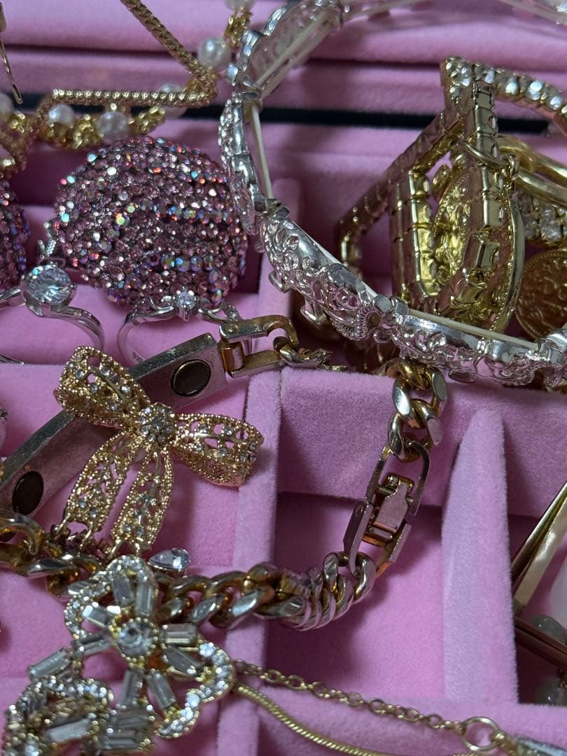 C*.様 遺品整理 アクセサリーまとめ　ネックレス　リング　等　USED品