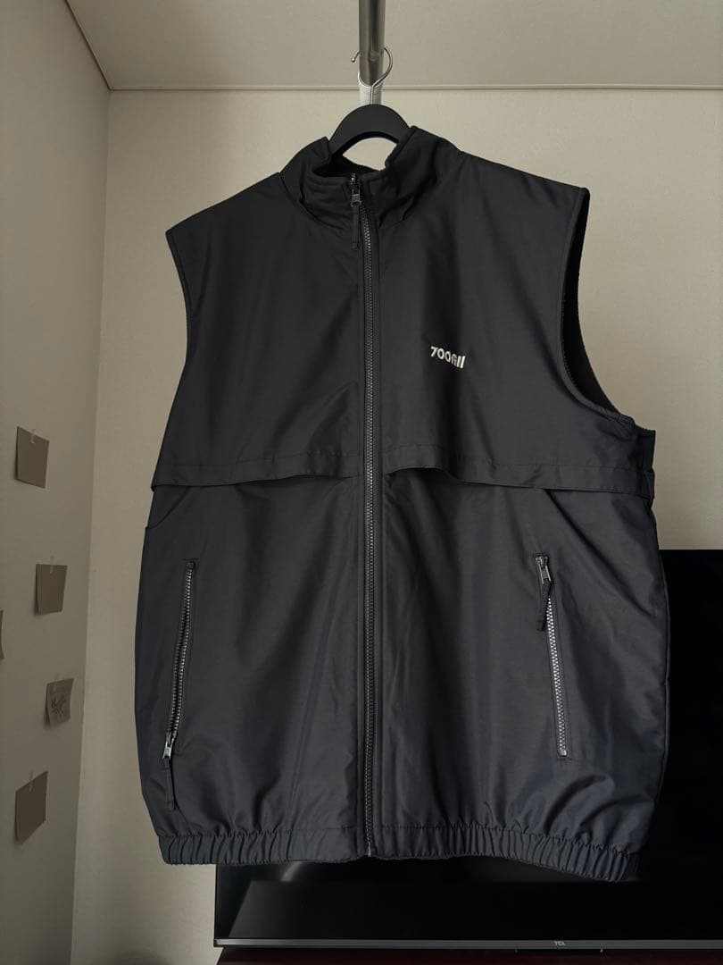 極美品 700fillリバーシブル フリース ベスト ブラック