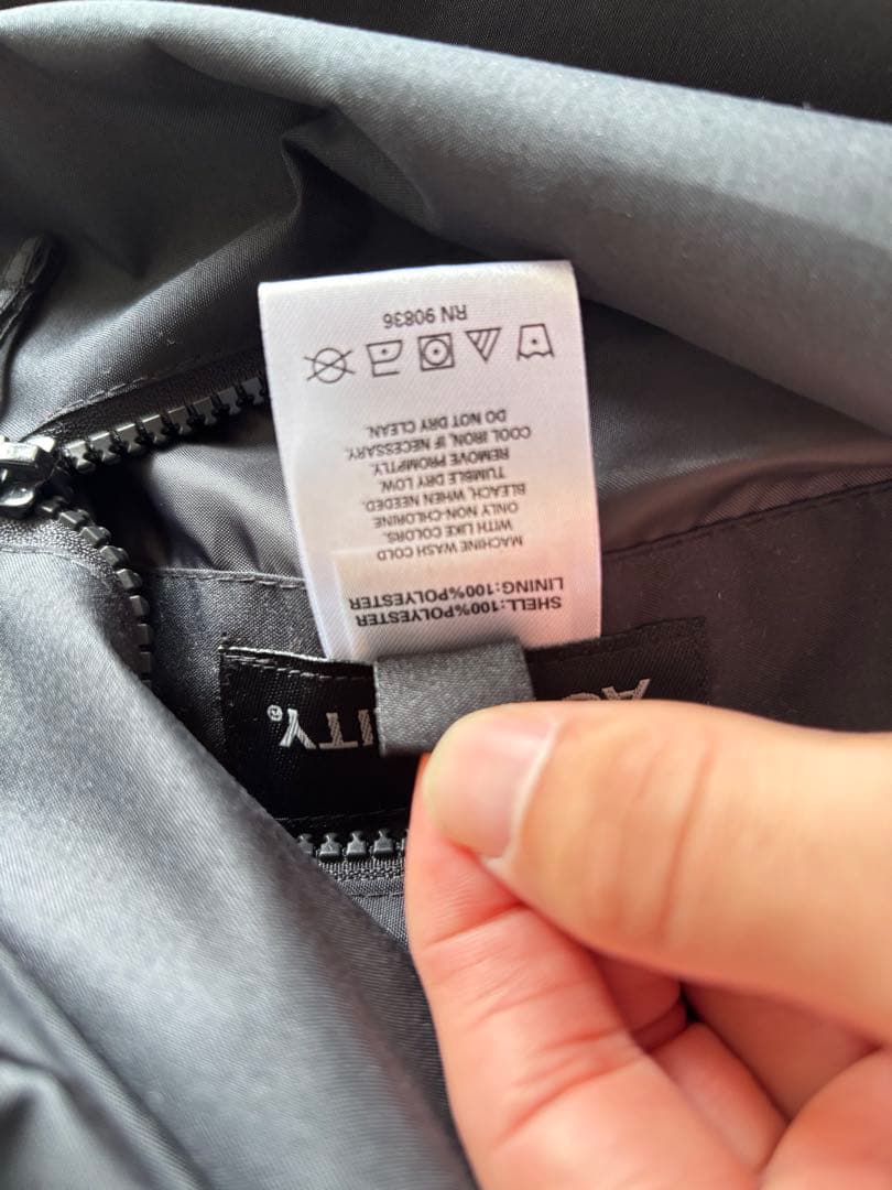 極美品 700fillリバーシブル フリース ベスト ブラック