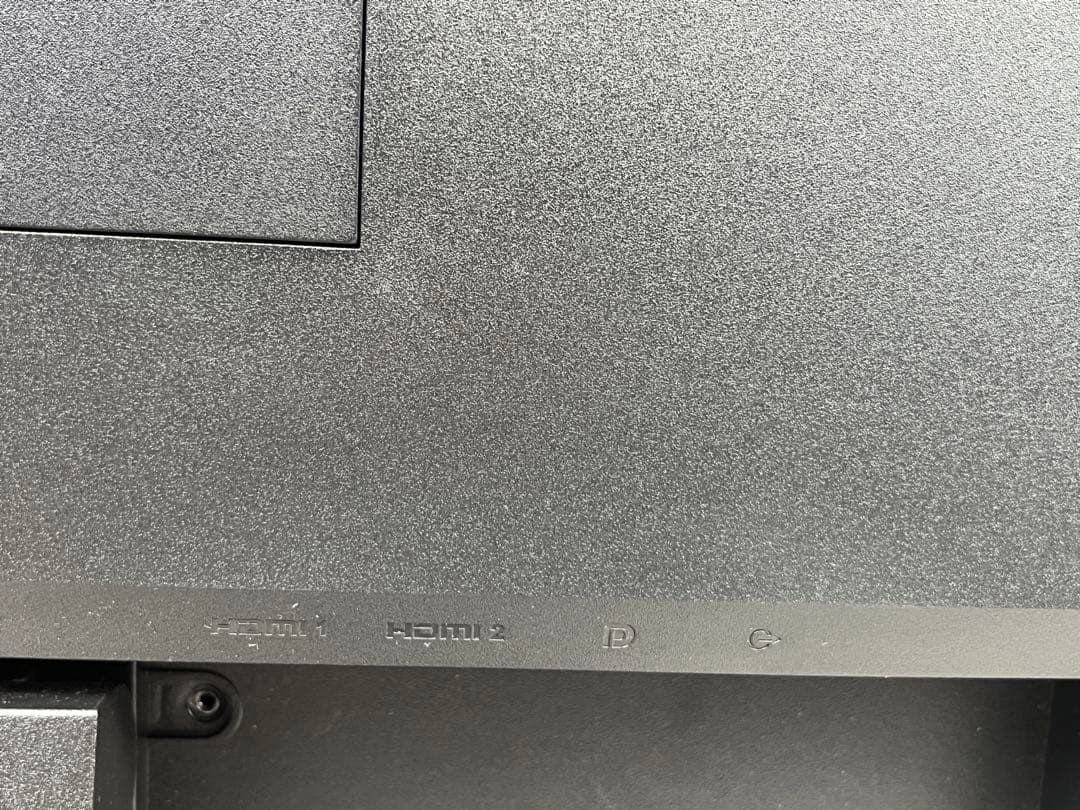 Dell SE3223Q 31.5インチモニター 4k解像度 UHD