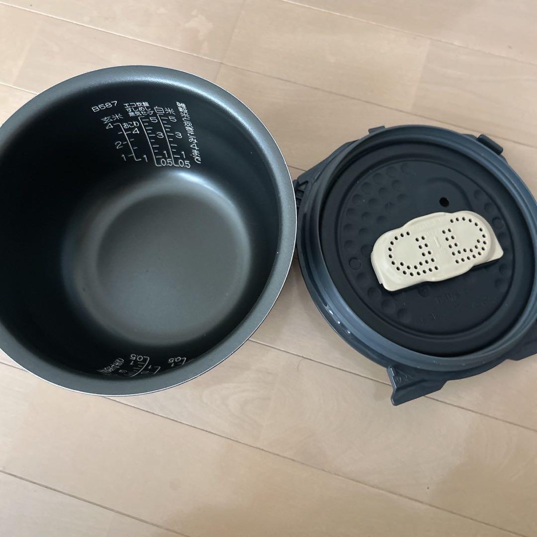 象印　Zojirushi NP-ZU10 炊飯器 ブラウン　美品