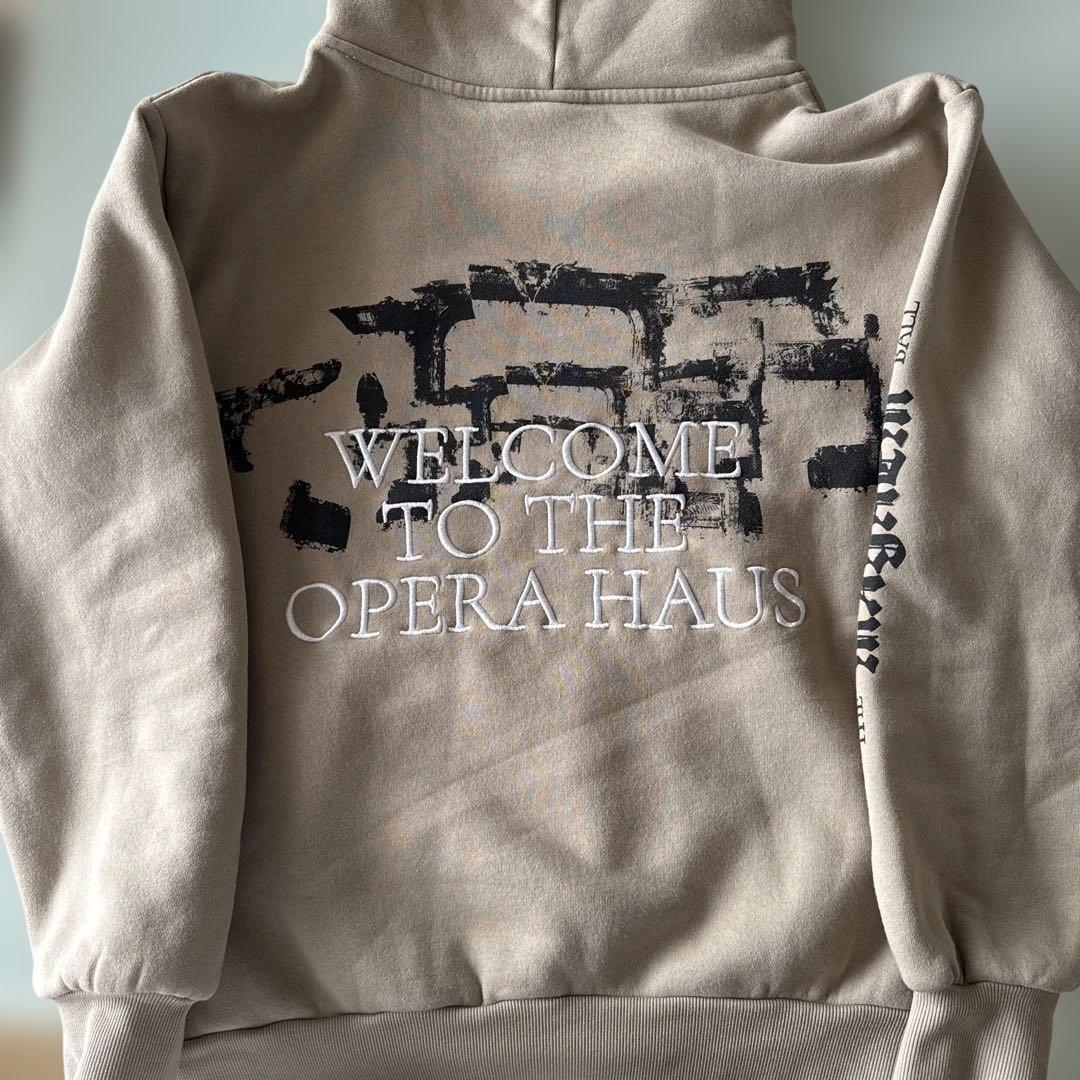 新品Lady Gaga The MAYHEM Ball 公式限定フーディ