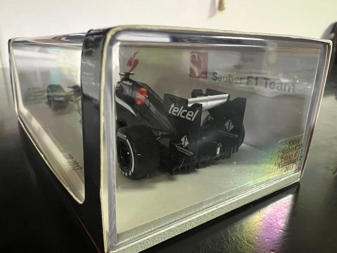 F1 Sauber 2013 オーストラリアGP グティエレスサイン入り1:43