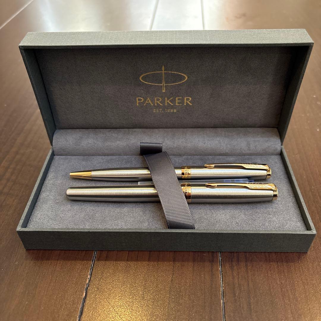 PARKER ボールペン、万年筆 2本 シルバー/ゴールド