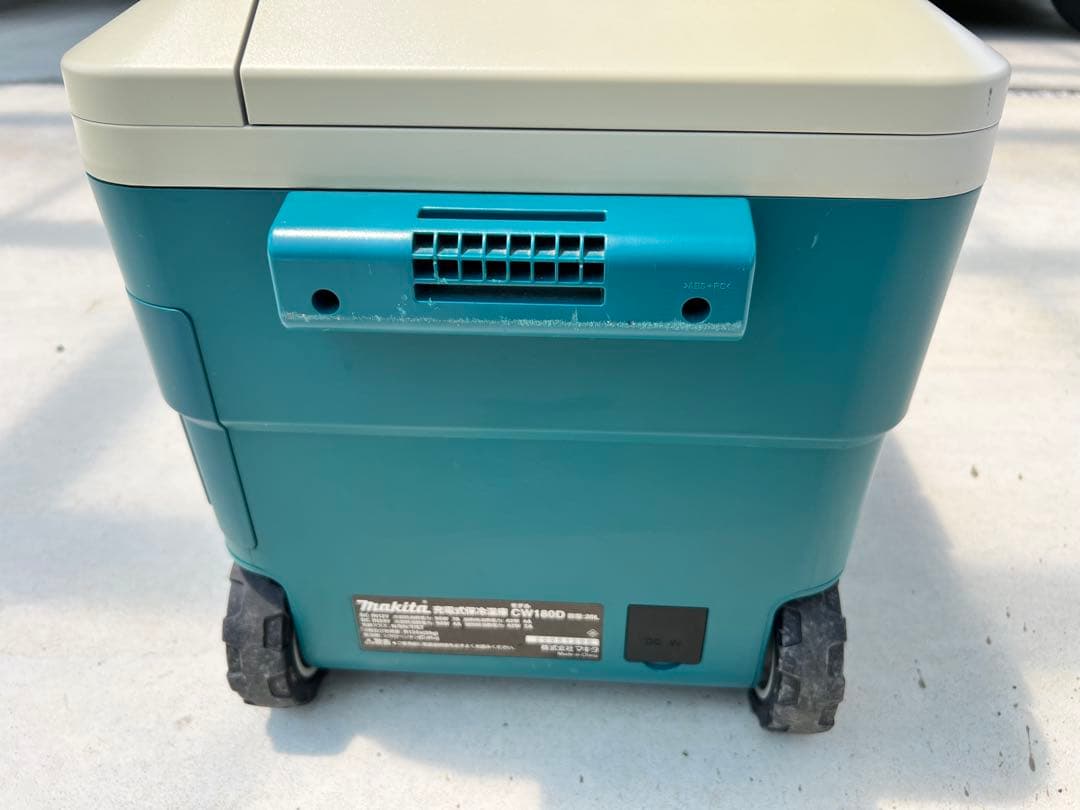 Makita マキタ　充電式保冷温庫　CW180DZ