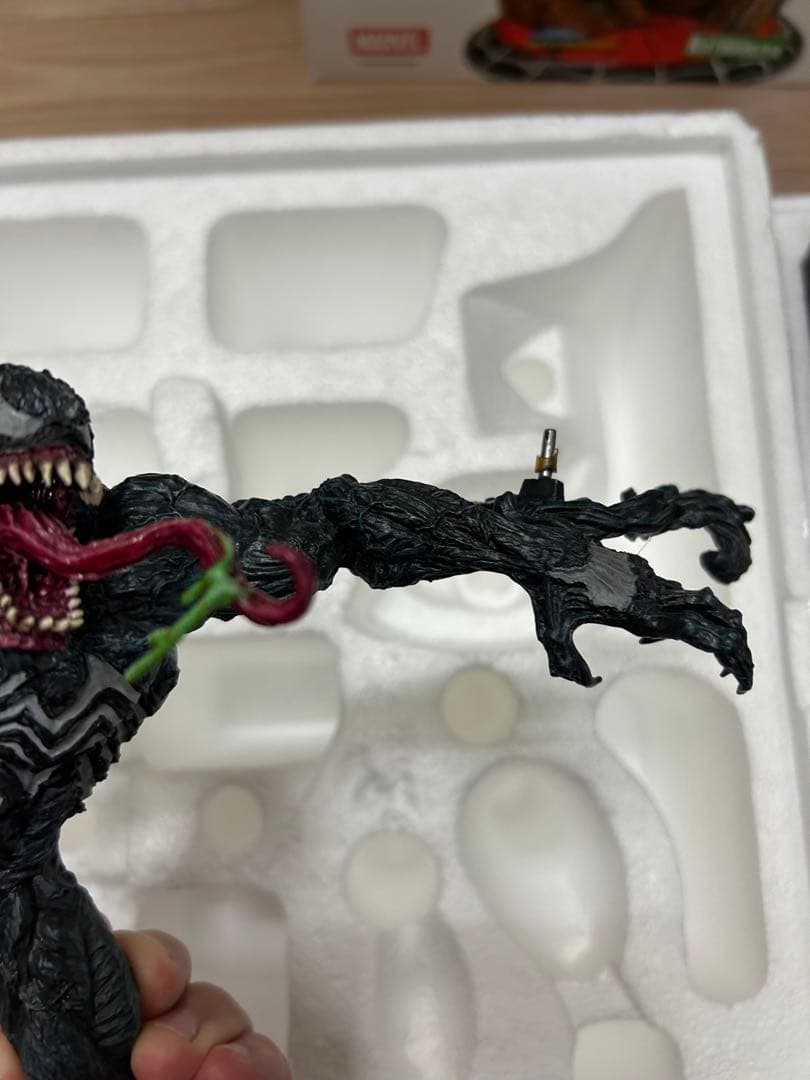 コトブキヤ　スパイダーマンvsヴェノム　フィギュア