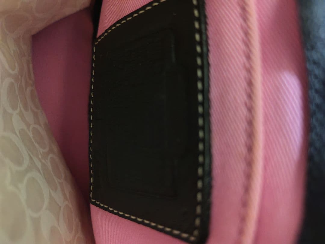 コーチ ショルダーバッグ 黒 ＋グレー＋ウンガロのハンドバッグ　3個セット！