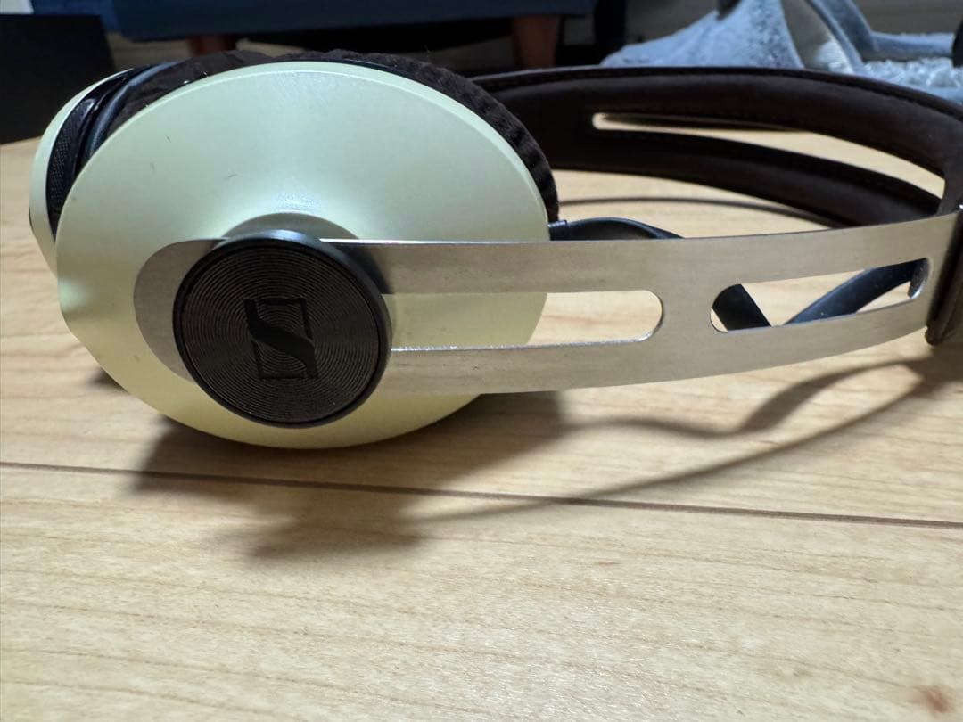 ヘッドホン MOMENTUM Wireless M2 OEBT