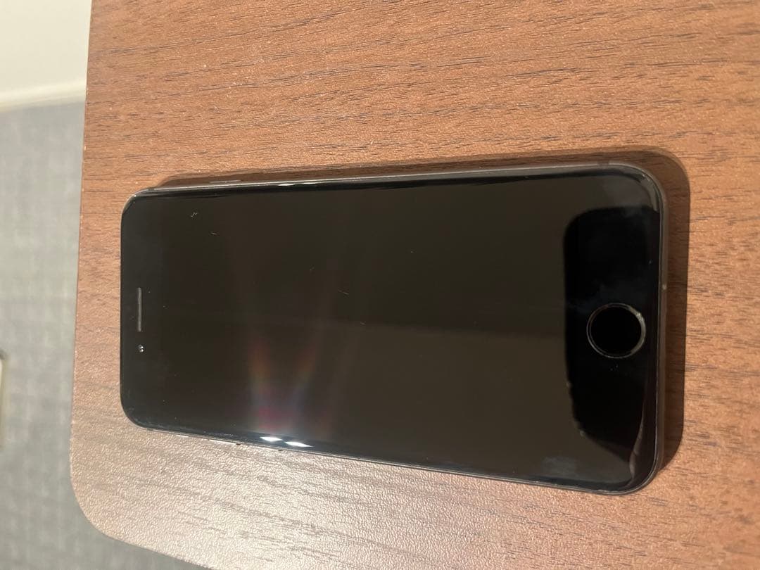 Apple iPhone 8 ブラック　64GB