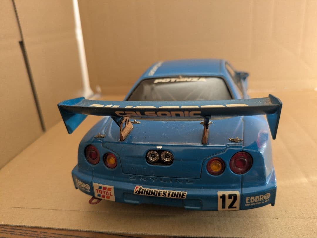 オートアート1/18 JGTC 2002 カルソニック スカイライン