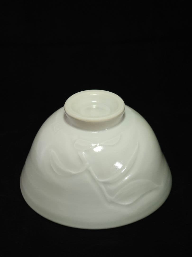 抹茶椀　森公男作　白磁笹百合紋椀 茶道具 茶碗