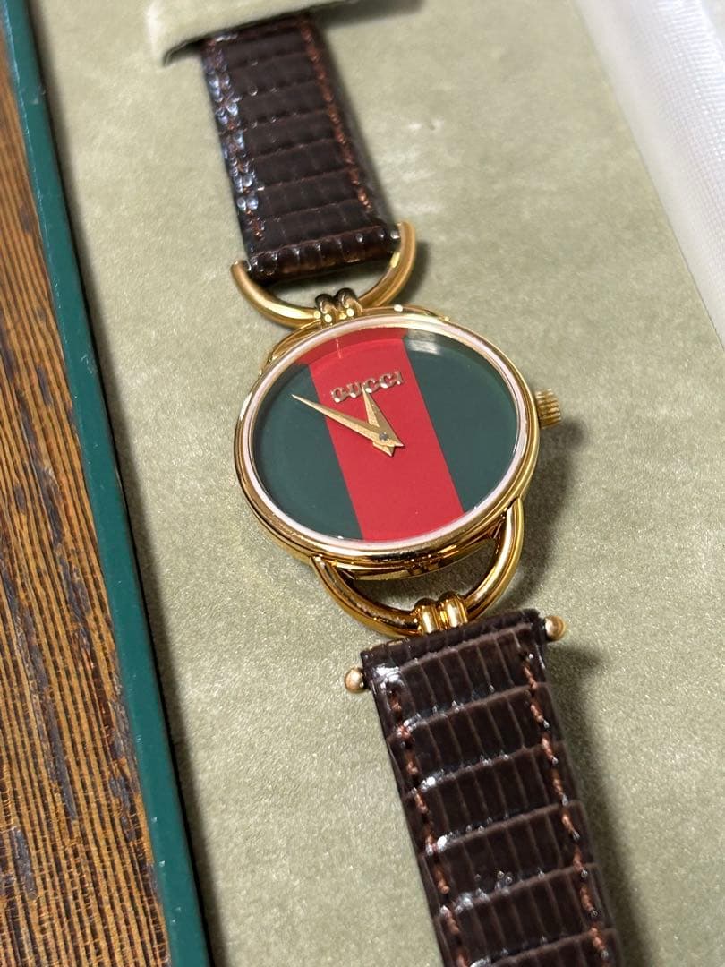 【未使用品】GUCCI革（リザード）ベルトアナログ時計