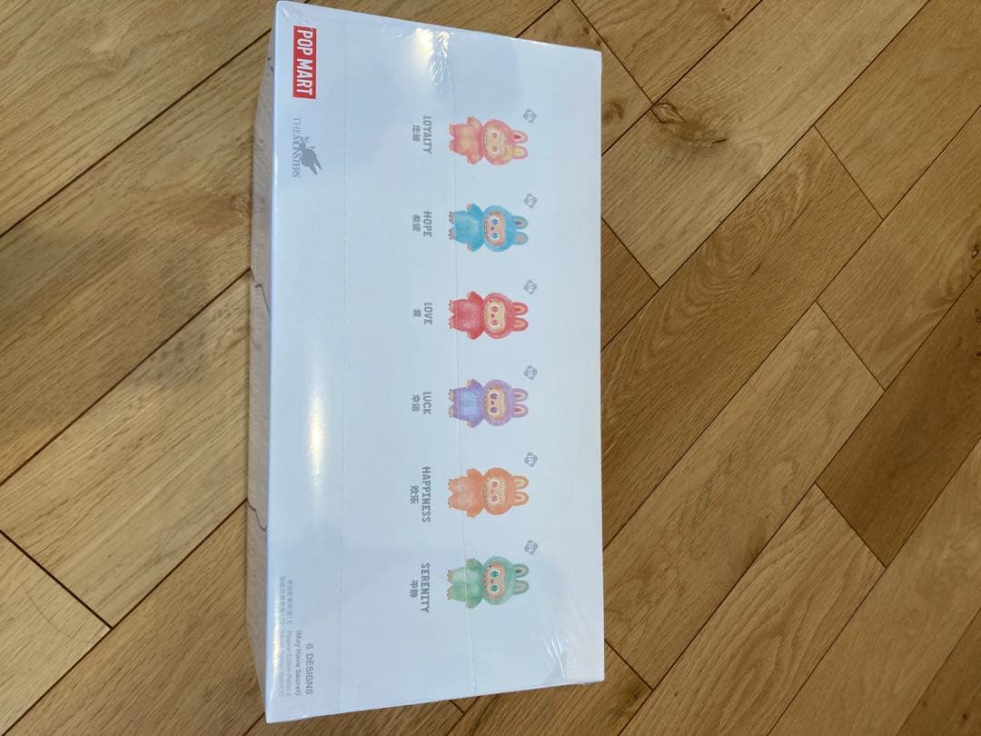 ラブブ　POP MART Big into Energy アソート