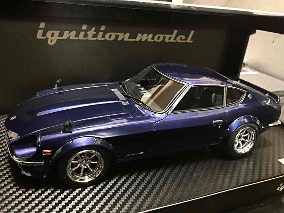 イグニッションモデル 1/18 フェアレディZ（S30）Blue 浮有②