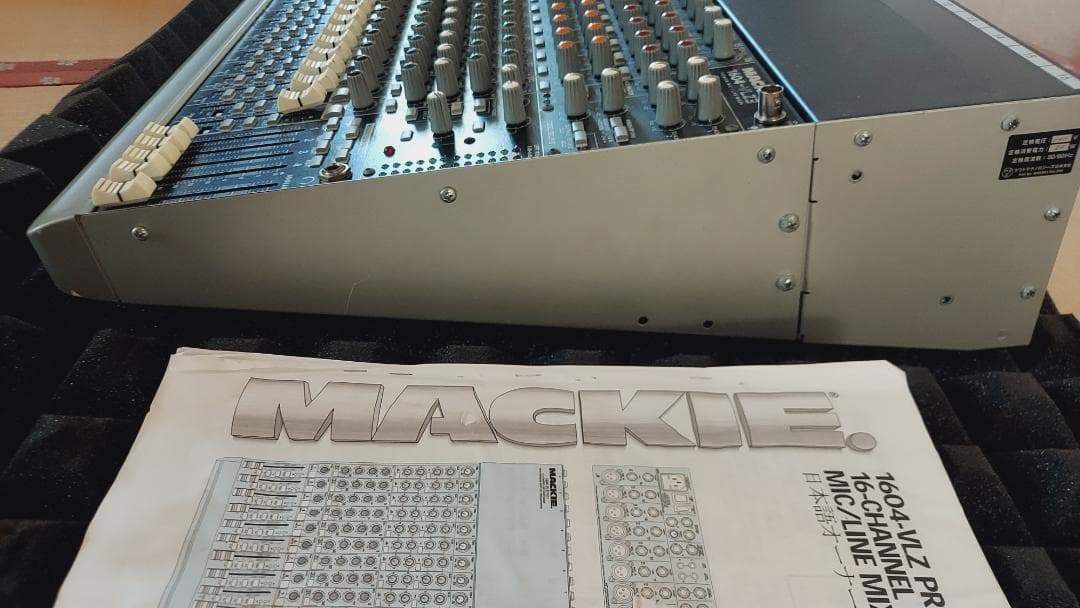 MACKIE 1604-VLZ PRO ミキサー