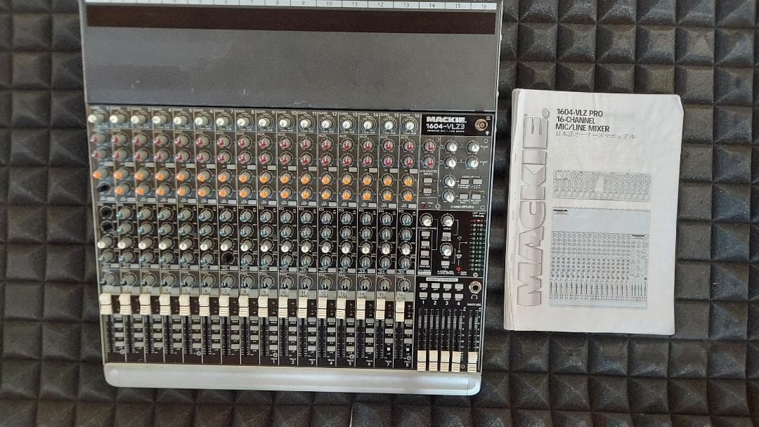 MACKIE 1604-VLZ PRO ミキサー