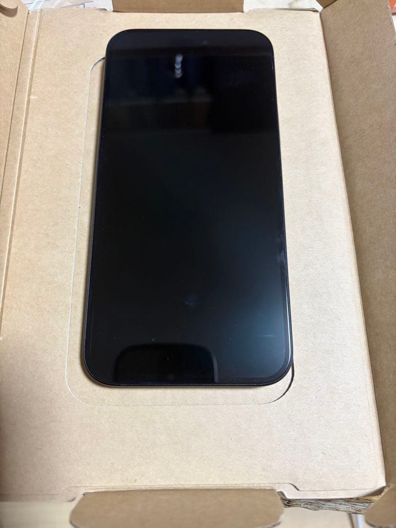 Apple iPhone 15Plus 128GB ブラック　本体
