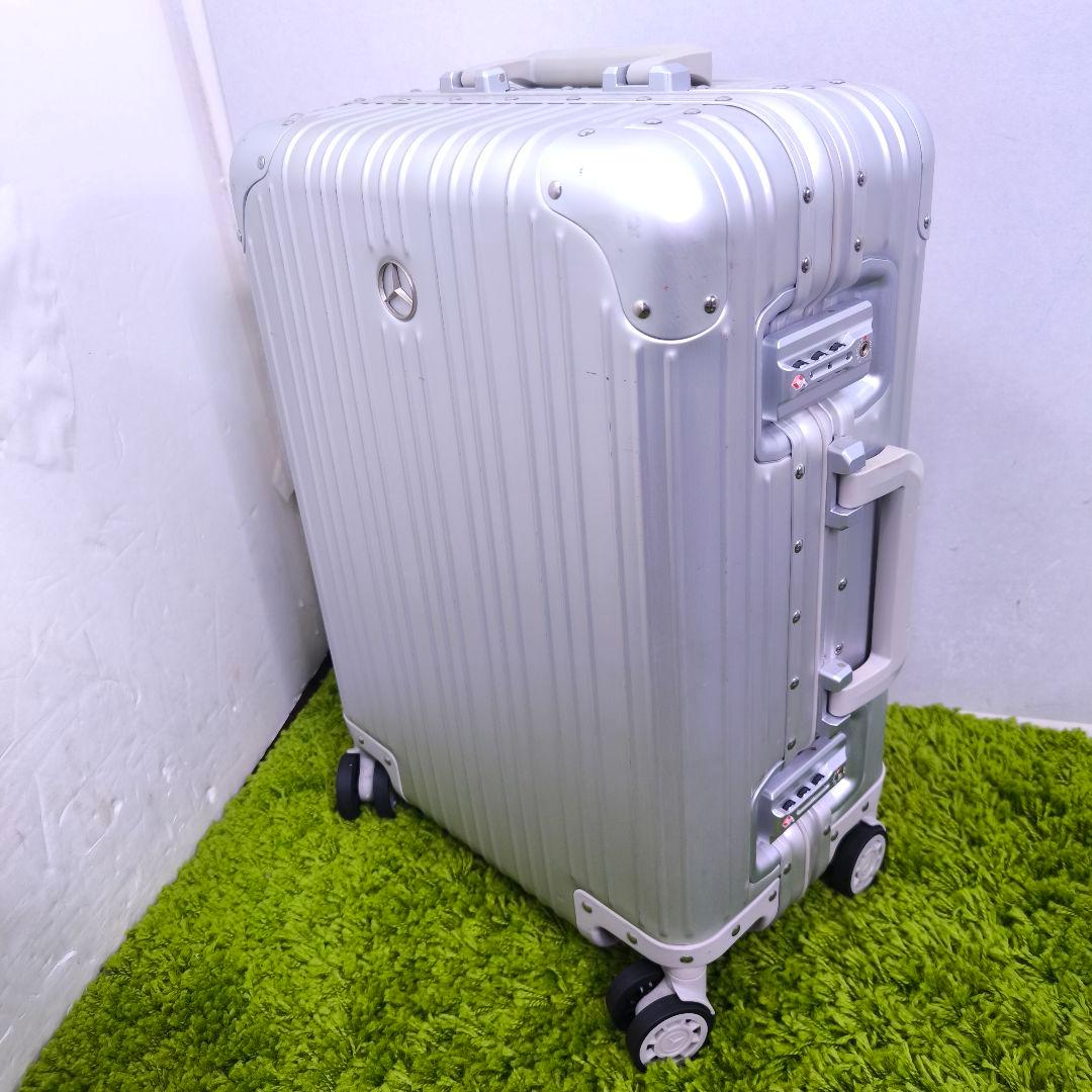 メルセデスベンツ アルミキャリーケース