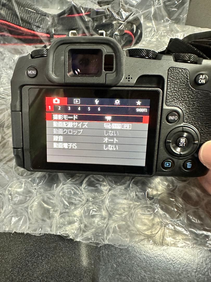 Canon EOS RP ミラーレスカメラ 本体