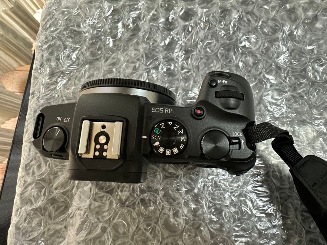 Canon EOS RP ミラーレスカメラ 本体