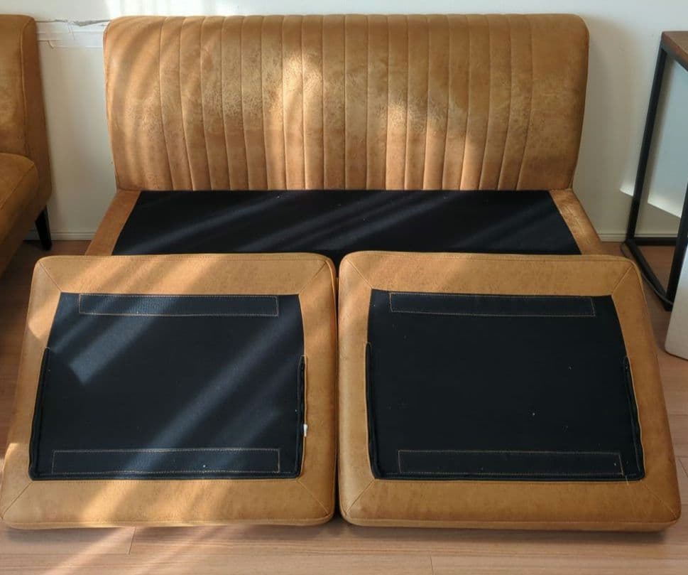 クラッシュゲート グレス 2人掛けソファ 肘なし（レザーテックス）