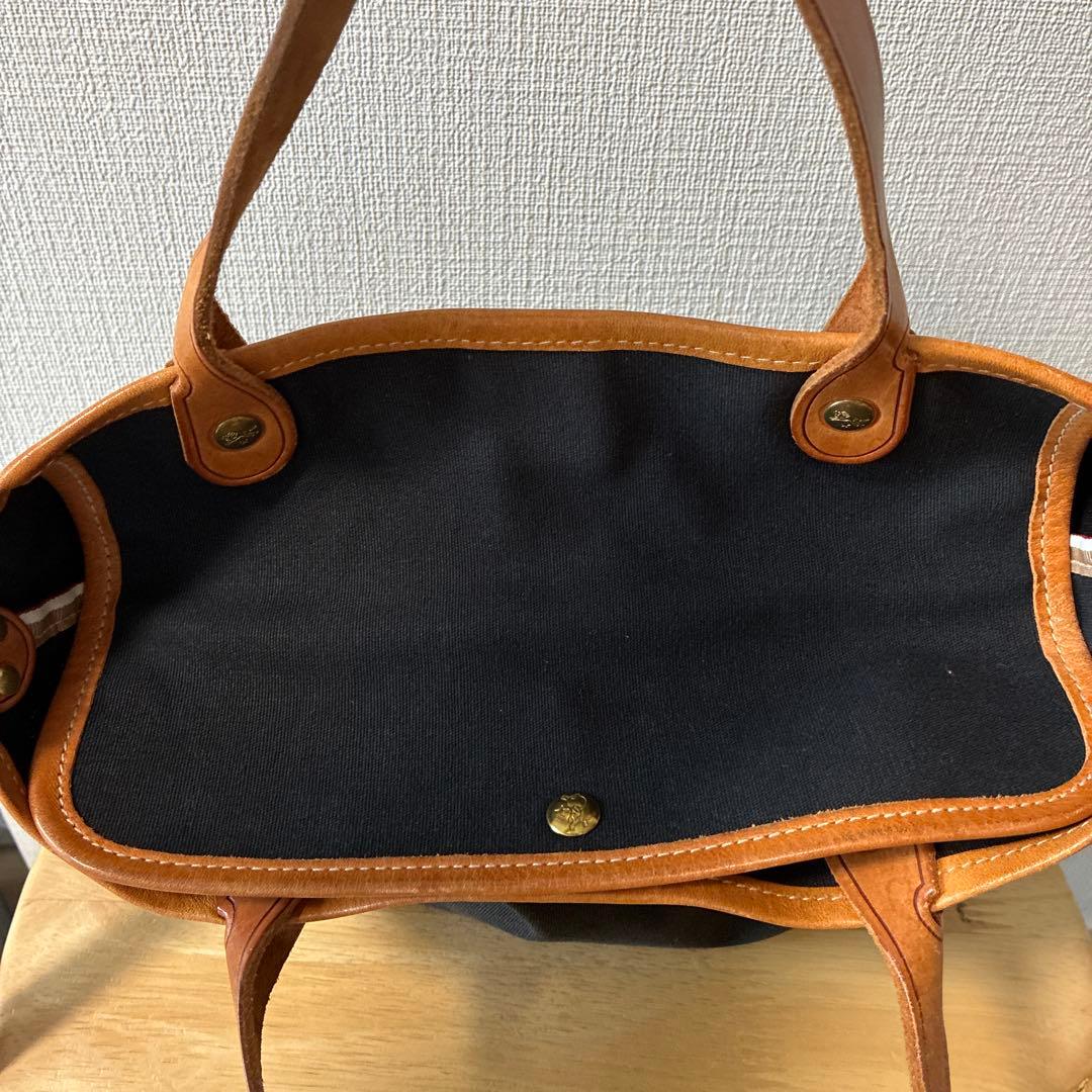 ★IL BISONTEイルビゾンテ★バッグ　ショルダータイプ