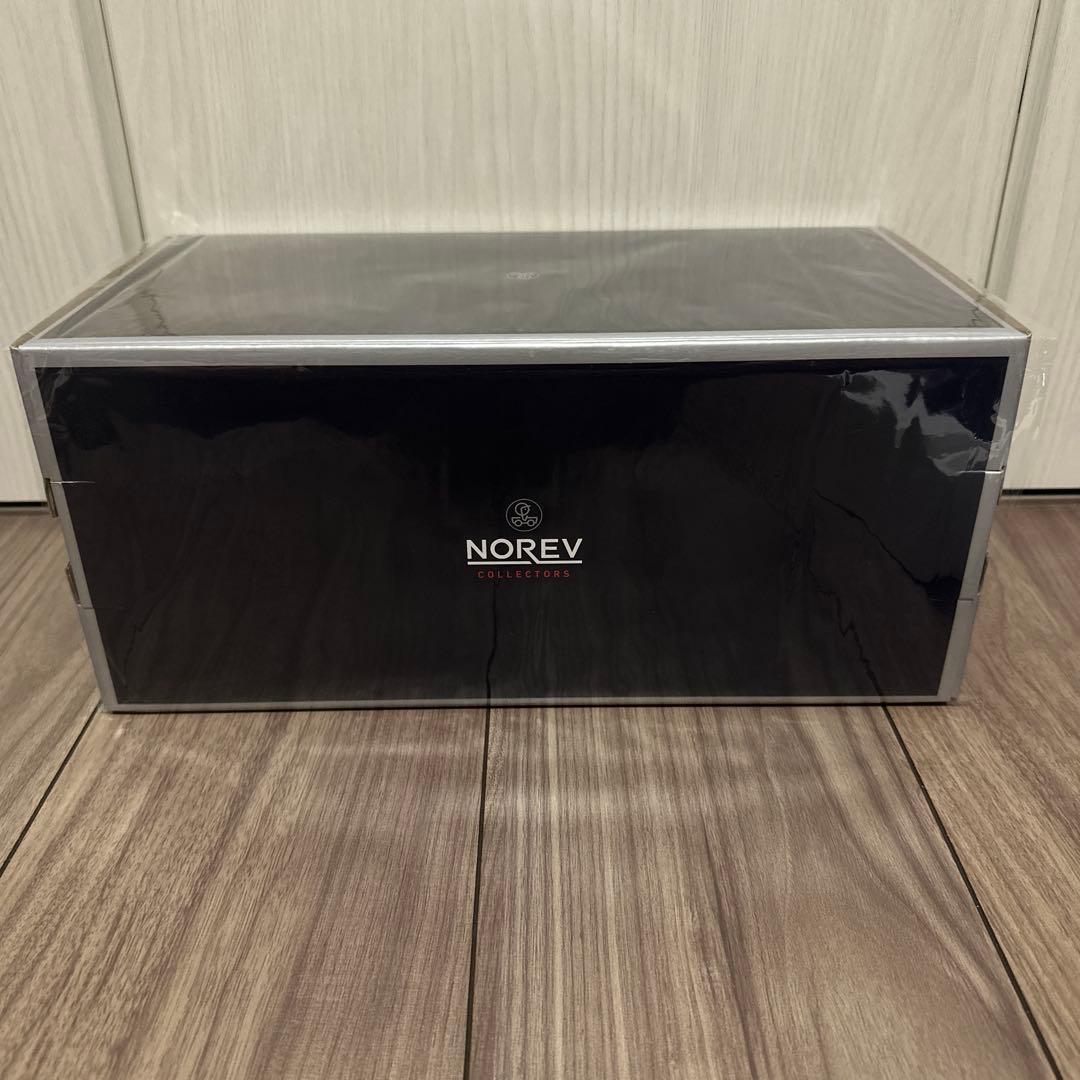 NOREV Mercedes-Benz AMG GT ダークブルー 1/18