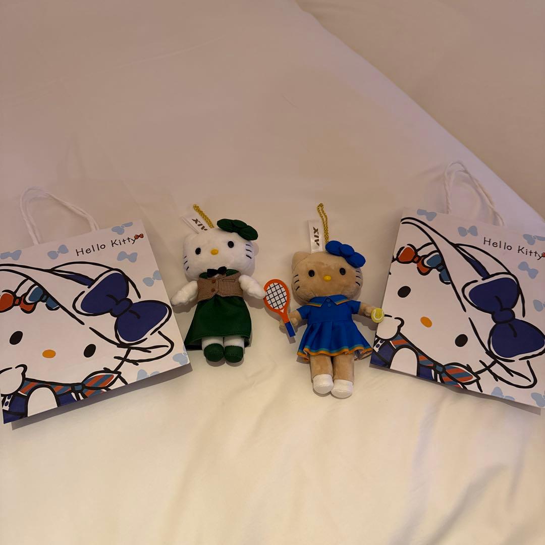 匿*読様 限定品　エクジブハローキティキーホルダー