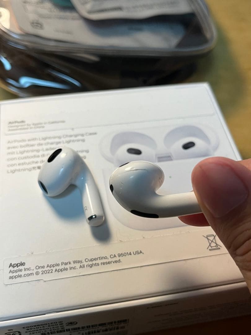 ヘッドホン APPLE MPNY3J/A WHITE