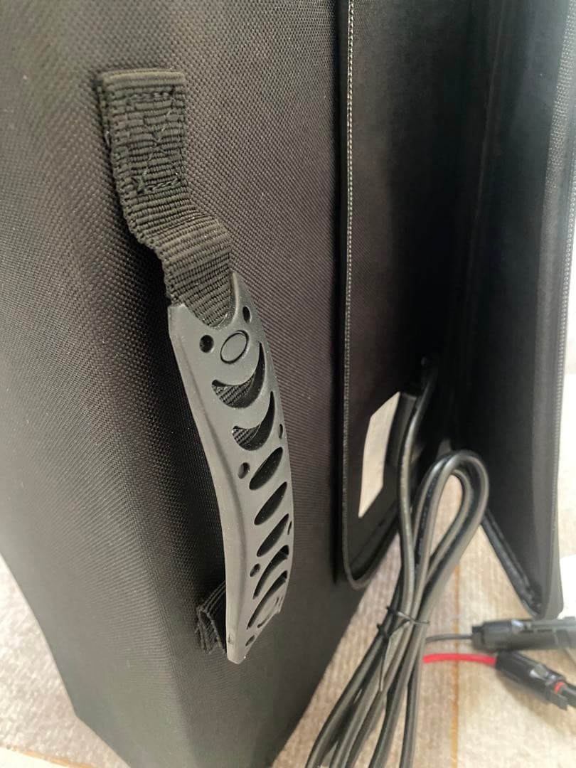 【美品/値下げ】300w折りたたみソーラーパネル