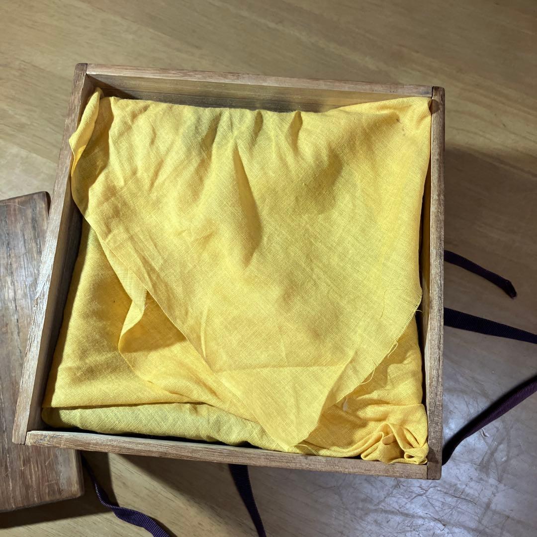 溜塗り枡形菓子器竹箸付き（輪島塗り　山崖松花堂）