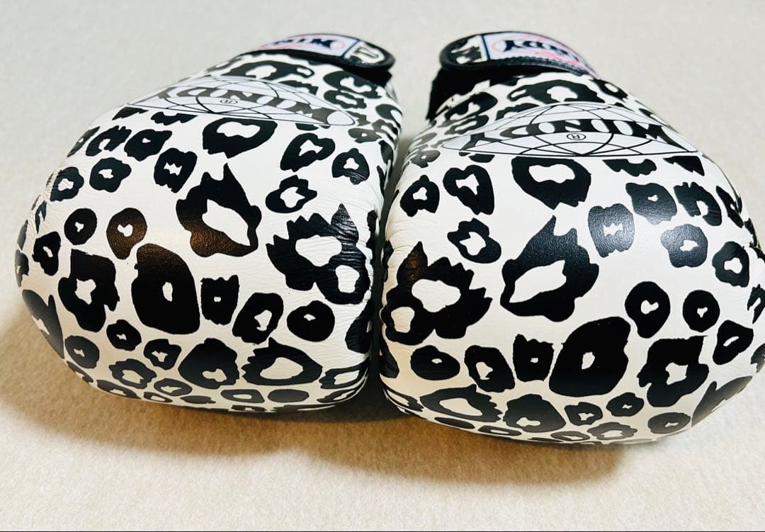 【ほぼ未使用！美品】WINDY ♡ 8オンス　ボクシング　グローブ　ヒョウ柄