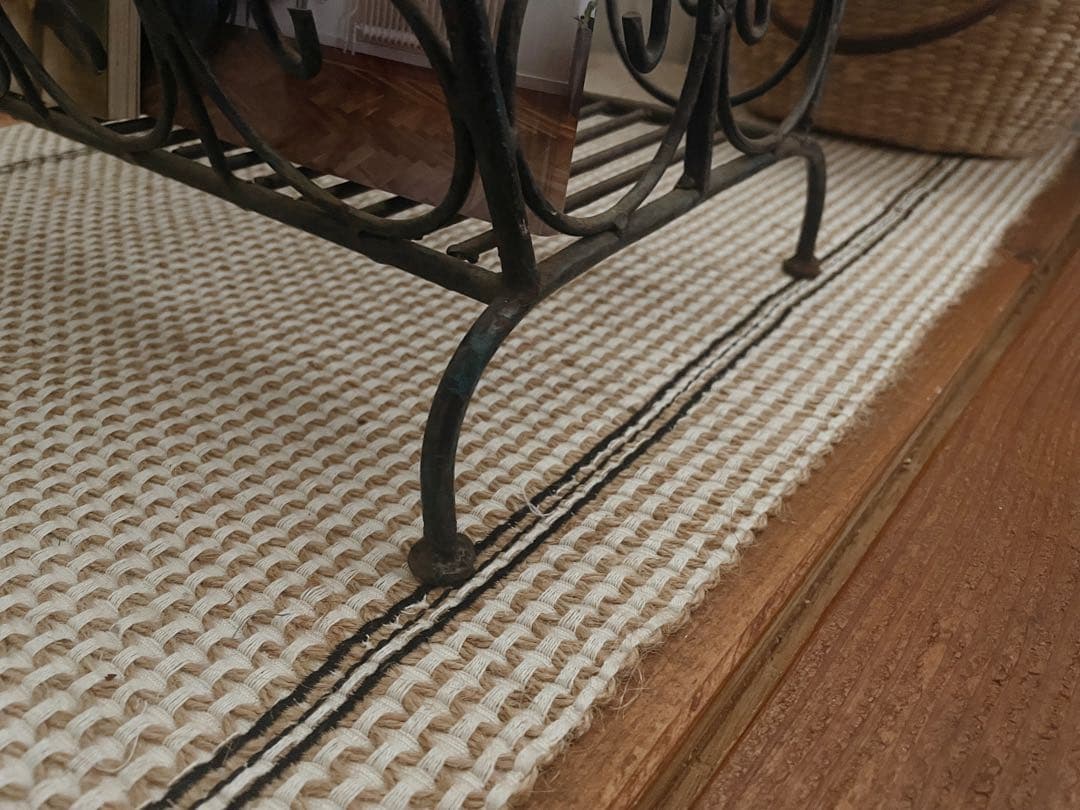 鉄製フランスの古い本立て フランスアンティーク フランスヴィンテージ