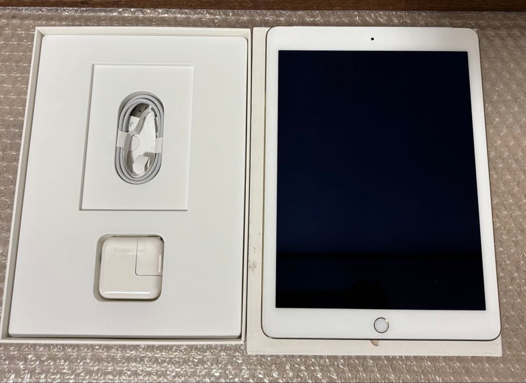 iPad本体 Ipad Air 2 64GB Cellular + Wifi