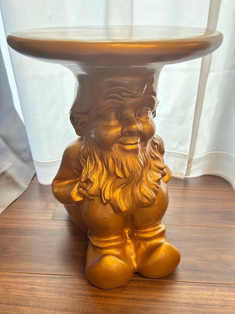 ニョメスナポレオン スツール