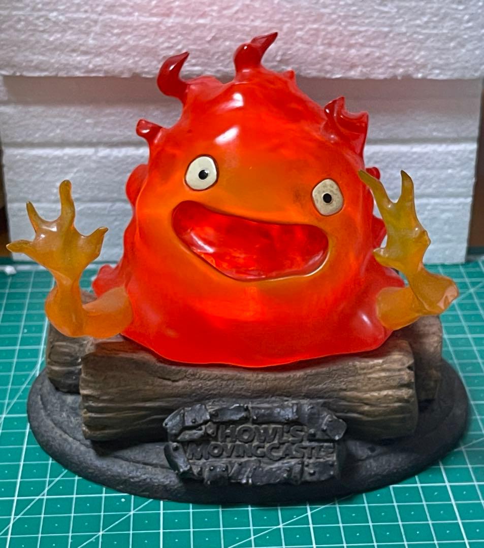 ハウルの動く城　カルシファーライトスタンド　メラメラ　ベネリック　送料無料