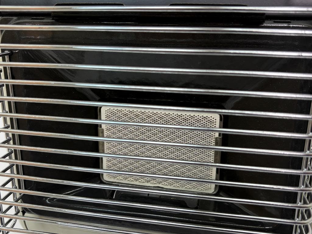 O*I様 Iwatani イワタニ カセットガスストーブ マイ暖 CB-STV-