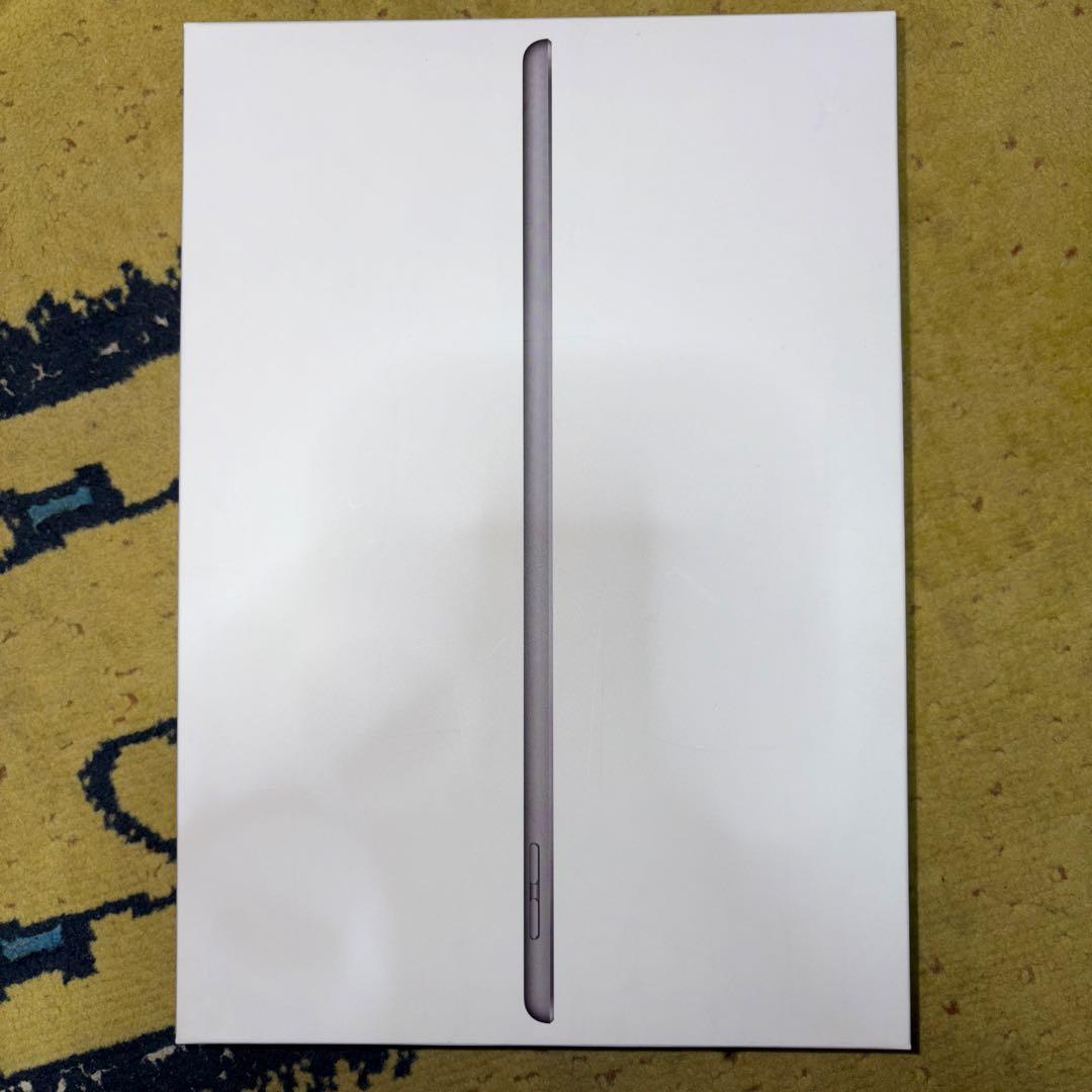 Apple iPad 第8世代 32GB スペースグレー　※最大容量93%