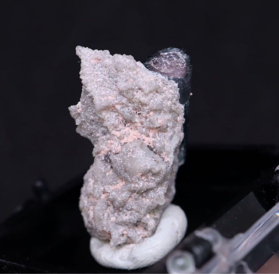 ブルー トルマリン 母岩付き 電気石 4.7g T639 鉱物　天然石　原石