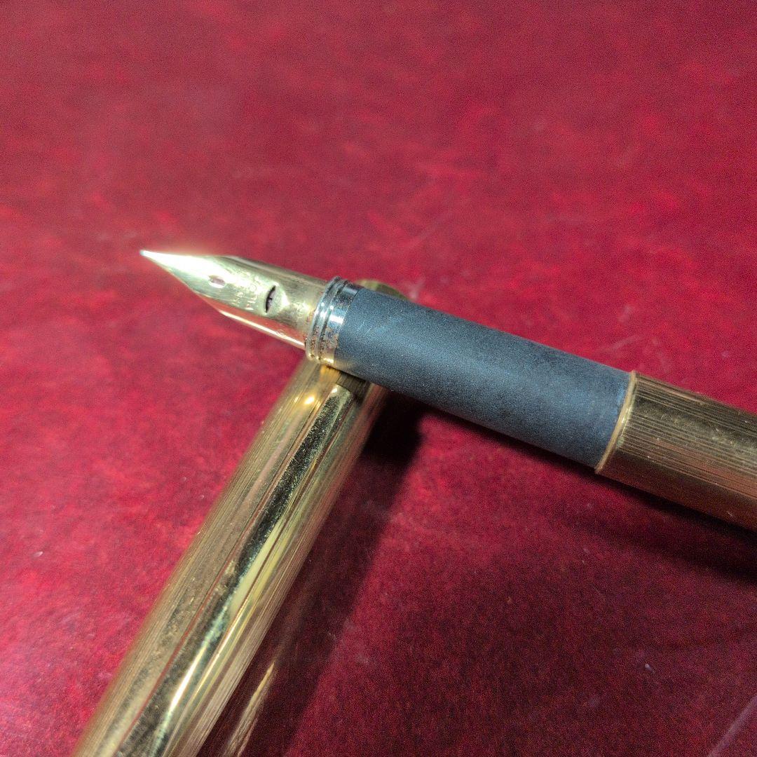 PILOT 万年筆 ゴールド 細字