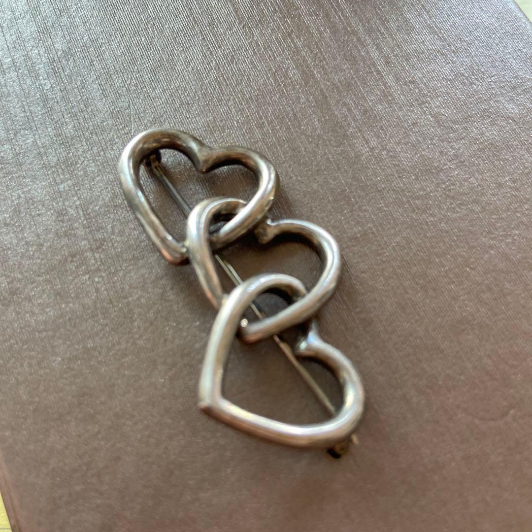 ティファニー　トリプルハート　ブローチ　925