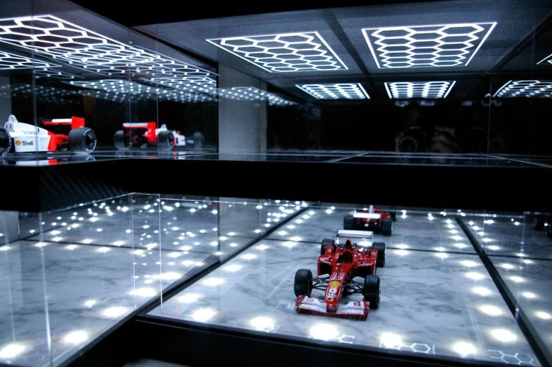 Noel・ハニカム照明/黒基調・2層式ディスプレーBOX・ネオジオラマ