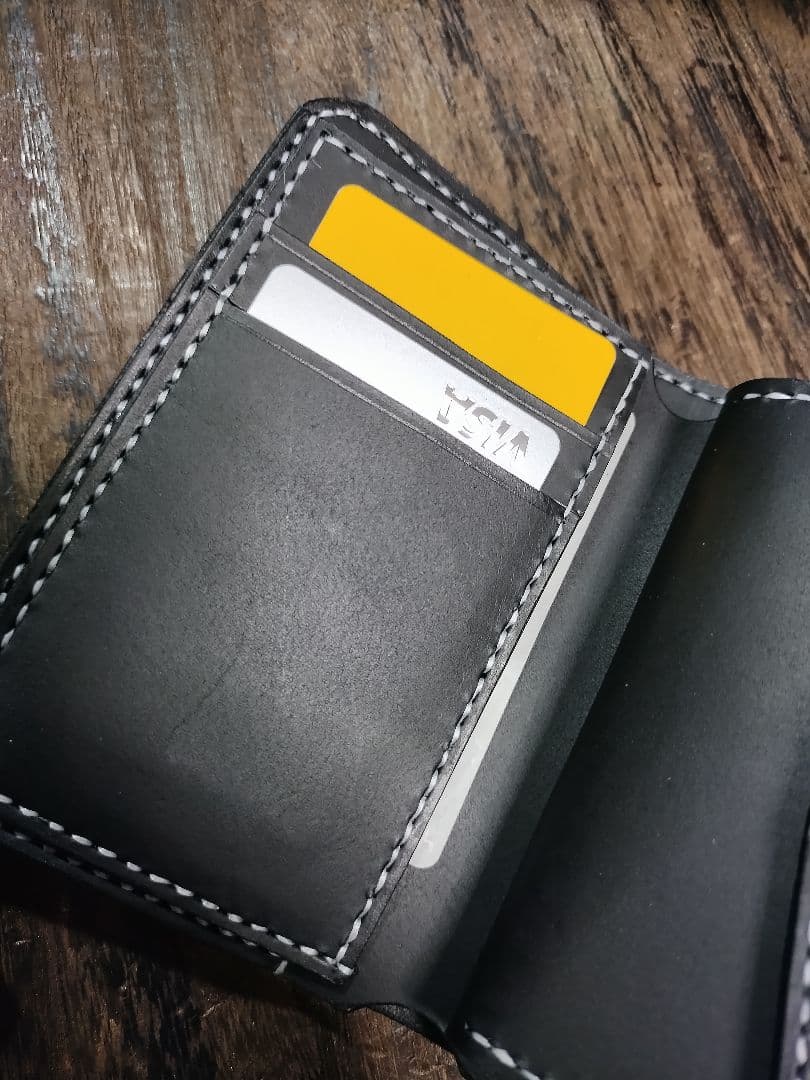 ブラック☆MiddleLeatherWalletミドルウォレット✮フラップ全縫い