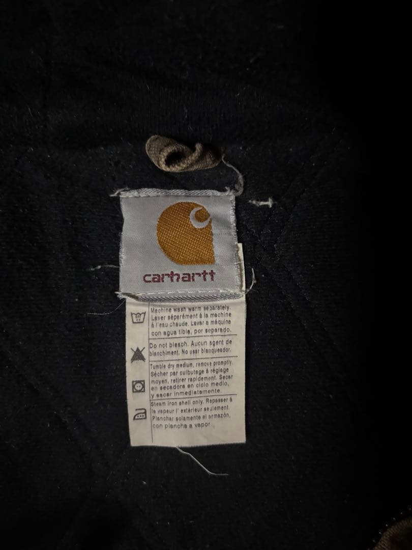 カーハート　アクティブジャケット　焦茶