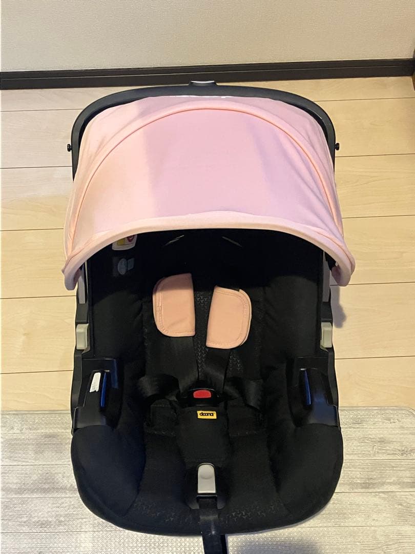 doona チャイルドシート　ベビーカー ISOFIX