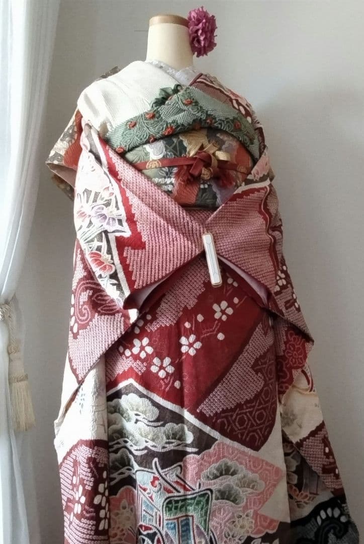 439.極上の総絞り　振袖7点セット 正絹　フルセット　成人式　ダークな苺