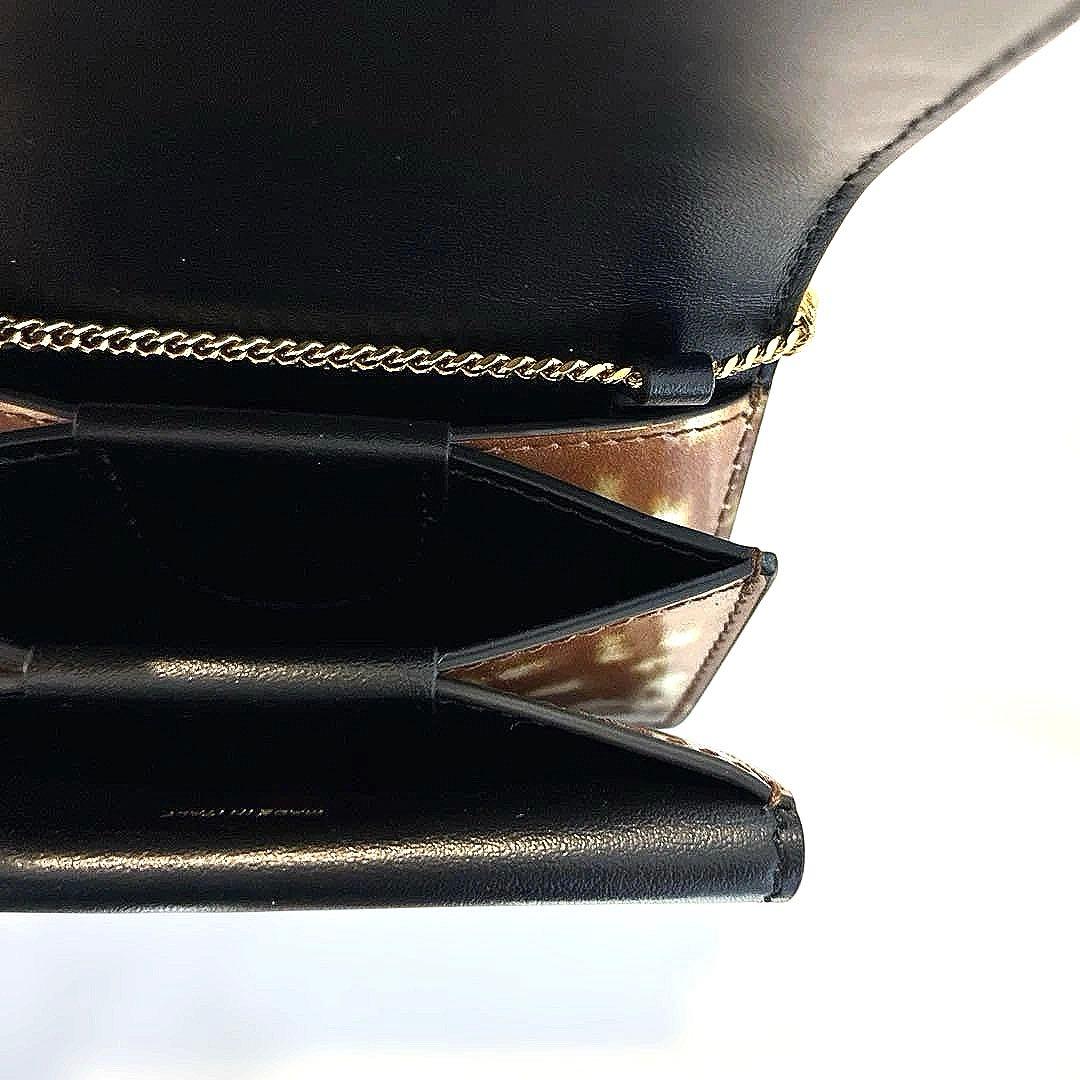 【美品】BURBERRY TBウォレット チェーン付き　バーバリー