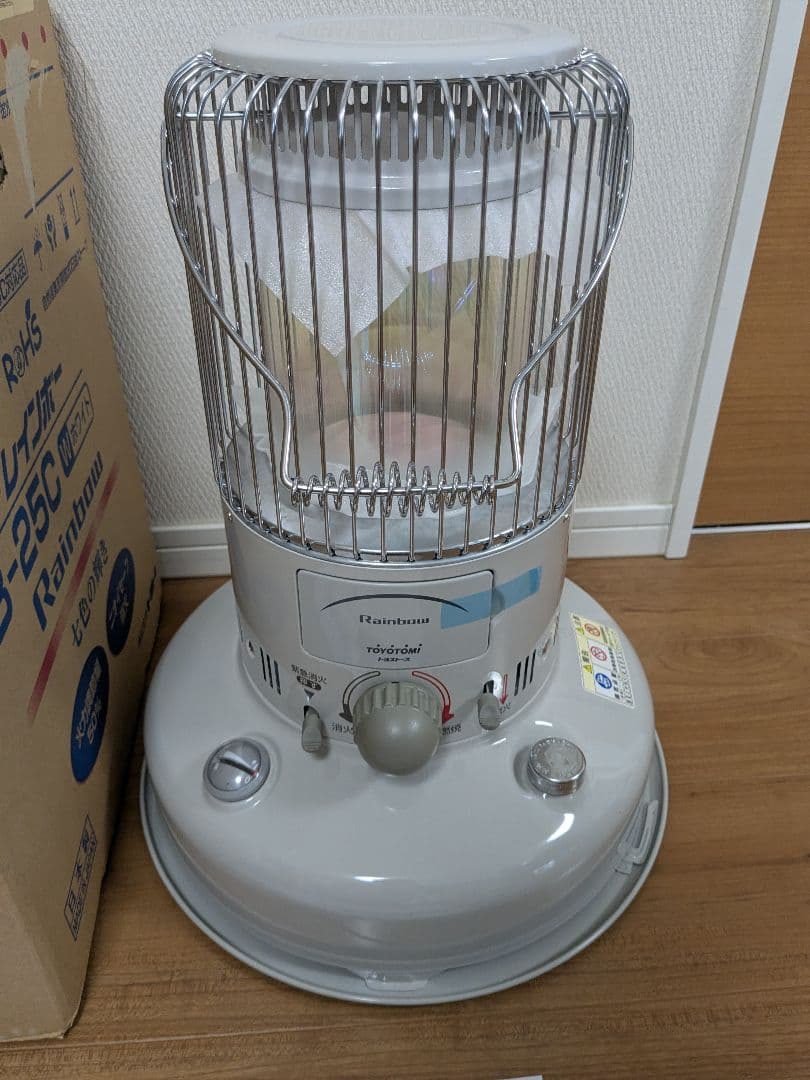 【未使用品】トヨトミ　レインボーストーブ　RB-25C　2011年製