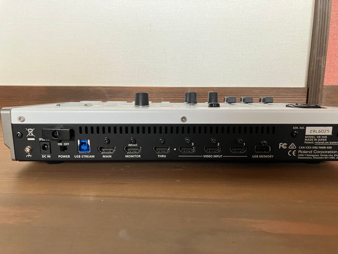 手軽にプロ仕様の配信を！Roland VR-1HD