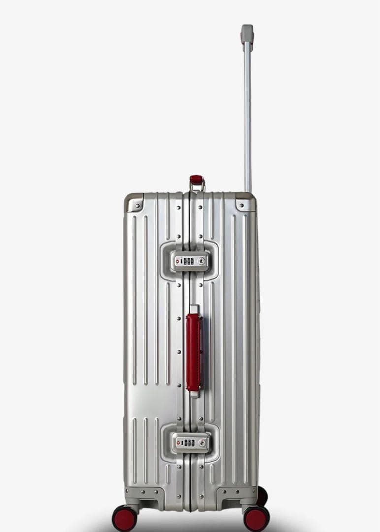 バッグ INV5811STP Sterling Silver/Red 70L